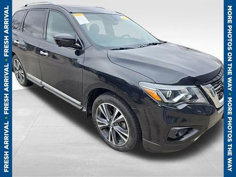 Used 2020 Nissan Pathfinder Platinum w/ Cargo Package AWD/4WD image 1