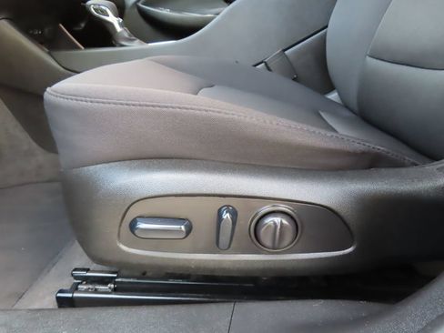 Certified 2024 Chevrolet Malibu LT FWD image 6