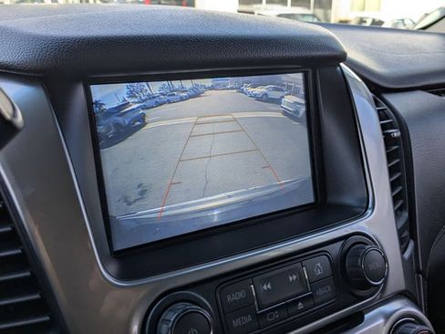 Used 2018 Chevrolet Suburban Premier image 14