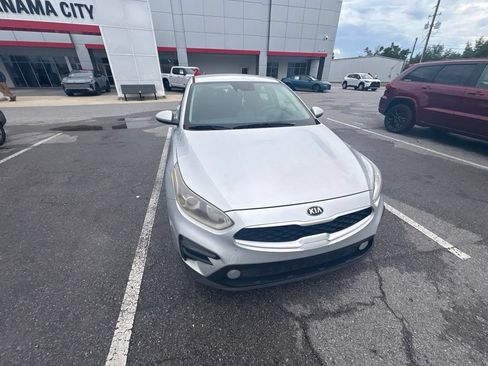 Used 2020 Kia Forte LXS FWD image 10