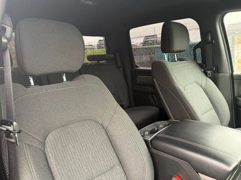 Used 2019 RAM 1500 Big Horn image 27