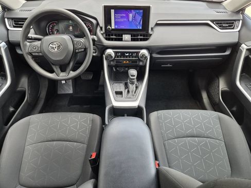 Used 2024 Toyota RAV4 XLE AWD/4WD image 18