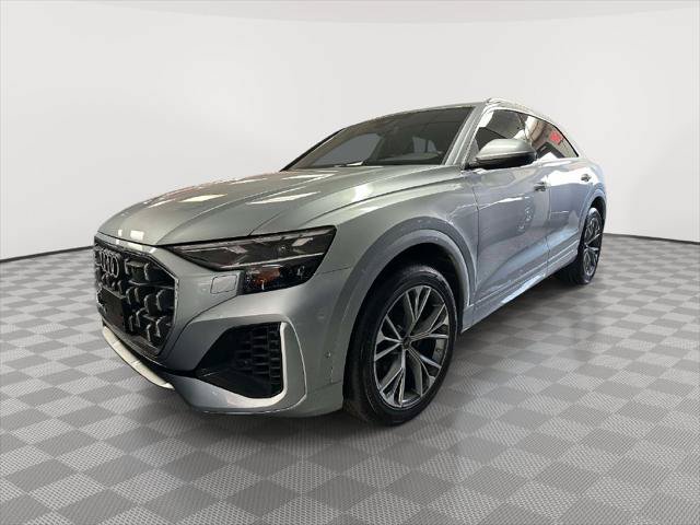 Used 2025 Audi Q8 Premium w/ Convenience Package AWD/4WD image 3