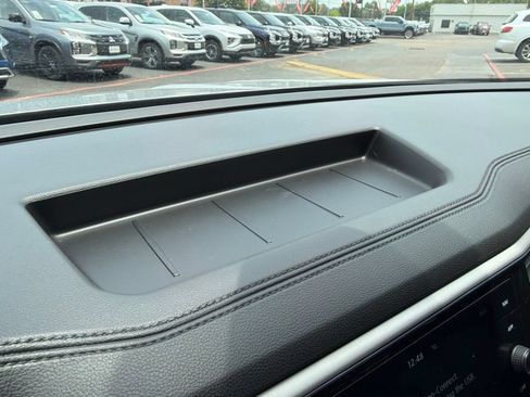 Used 2019 Volkswagen Atlas SEL FWD image 25