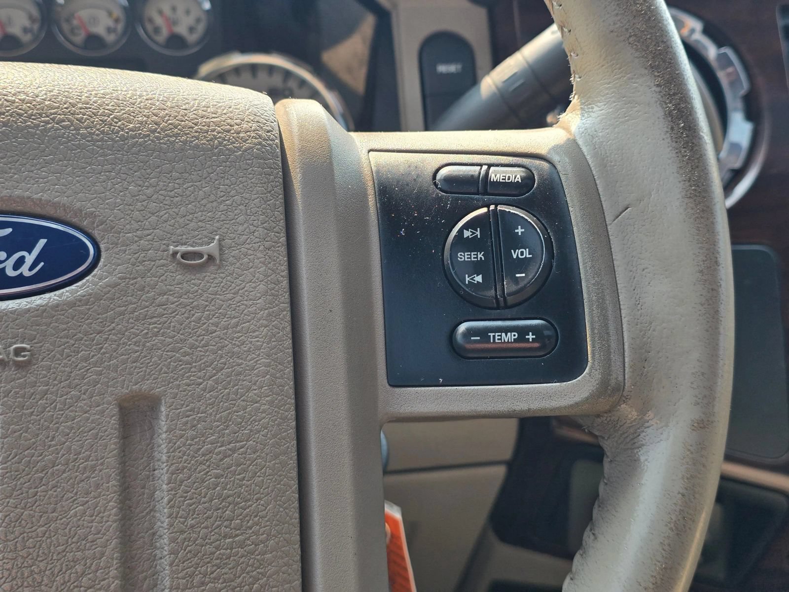 Used 2008 Ford F450 Lariat AWD/4WD image 23
