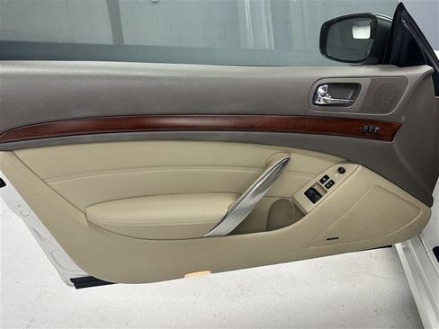 Used 2009 INFINITI G37 x Coupe w/ Premium Pkg AWD/4WD image 14