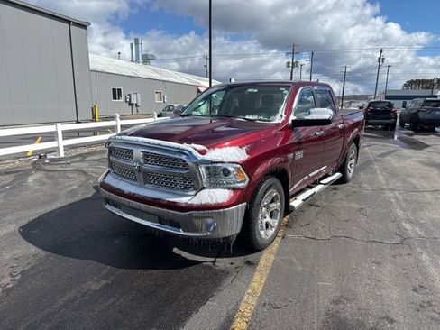 Used 2016 RAM 1500 Laramie image 7