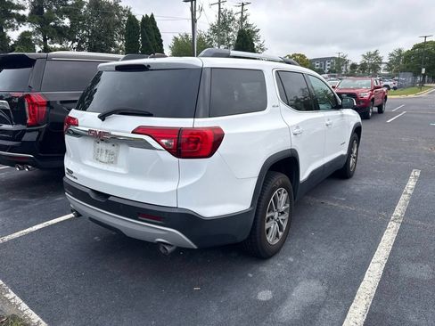 Used 2019 GMC Acadia SLE w/ Driver Alert Package I FWD image 4