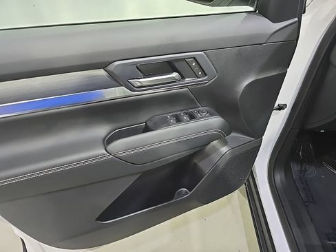 New 2027 GMC Terrain Elevation FWD image 18