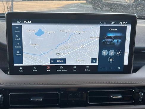 Certified 2022 Lincoln Nautilus Reserve w/ Equipment Group 201A image 24