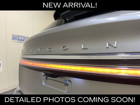 Used 2023 Lincoln Nautilus Reserve AWD/4WD image 17