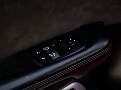 Used 2015 Dodge Challenger SRT w/ Technology Group image 42