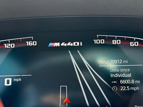 Used 2022 BMW M440i Coupe w/ Premium Package RWD image 23