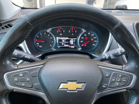 Used 2018 Chevrolet Equinox LT w/ Sun & Infotainment Package FWD image 29