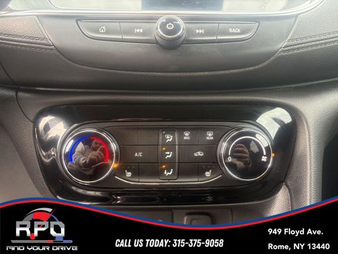 Used 2021 Buick Encore GX Preferred w/ Cold Weather Comfort Package image 23