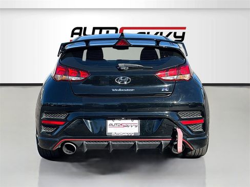 Used 2020 Hyundai Veloster N w/ Performance Package image 6