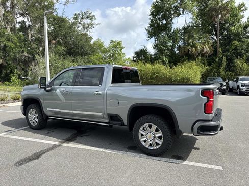 New 2026 Chevrolet Silverado 2500 High Country w/ High Country Premium Package AWD/4WD image 5