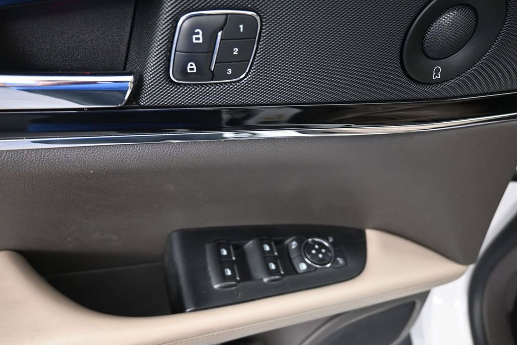 Used 2021 Lincoln Nautilus Reserve AWD/4WD image 26