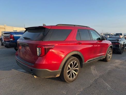 Used 2022 Ford Explorer ST-Line image 8