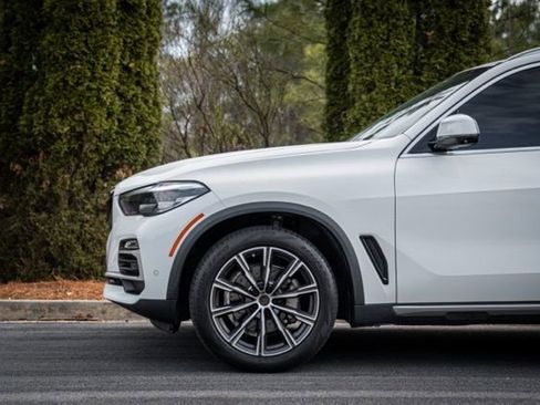 Used 2019 BMW X5 xDrive40i w/ Parking Assistance Package image 10