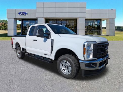 New 2026 Ford F250 XL AWD/4WD image 2
