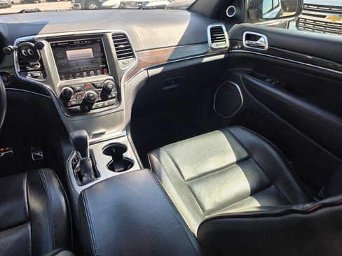 Used 2016 Jeep Grand Cherokee High Altitude AWD/4WD image 13