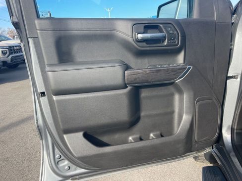 Used 2021 Chevrolet Silverado 1500 LTZ w/ Safety Package II image 9