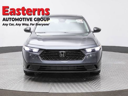 Used 2025 Honda Accord SE image 2