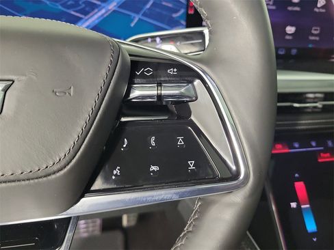 Certified 2025 Cadillac Escalade V image 24