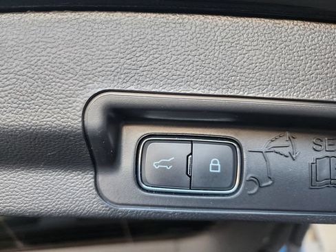 Used 2024 Ford Explorer Timberline w/ Timberline Technology Package AWD/4WD image 17
