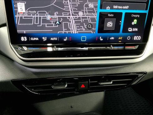 New 2026 Volkswagen ID.4 Pro image 21