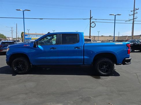 Certified 2022 Chevrolet Silverado 1500 LT Trail Boss w/ LT Trail Boss Premium Package AWD/4WD image 33