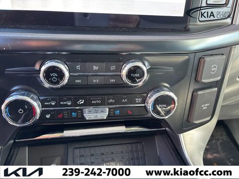 Used 2023 Ford F150 Limited image 8