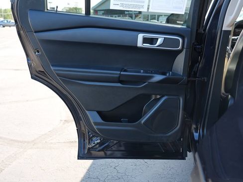 Used 2020 Ford Explorer 4WD w/ Class III Trailer Tow Package image 19