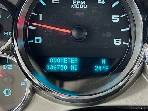 Used 2013 GMC Sierra 1500 SLE image 15