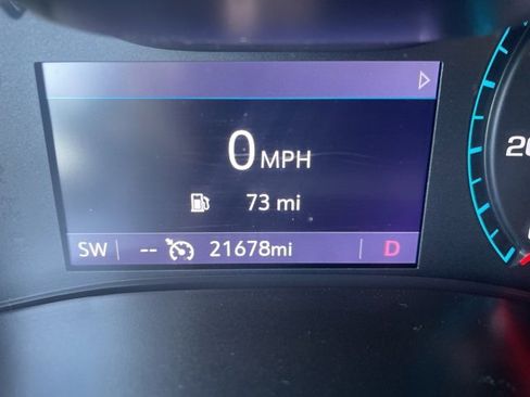 Used 2021 Chevrolet Colorado Z71 w/ Safety Package image 15