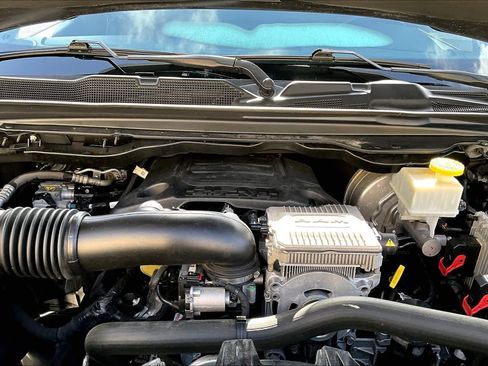 Used 2021 RAM 1500 Laramie AWD/4WD image 35