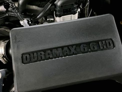 Used 2024 GMC Sierra 2500 AT4 w/ Technology Package image 28