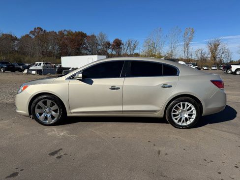 Used 2013 Buick LaCrosse Leather image 2