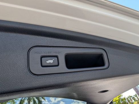 Certified 2025 Acura MDX A-Spec image 18