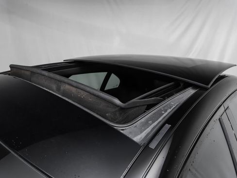 Used 2018 Mercedes-Benz C 43 AMG 4MATIC Sedan image 5