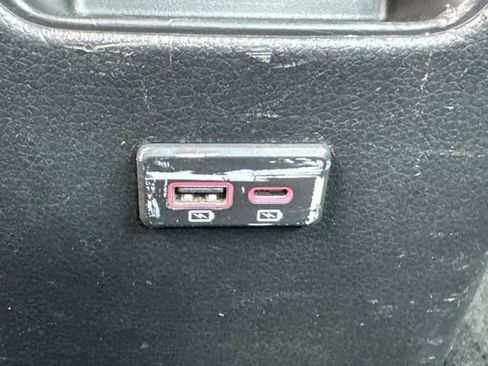 Used 2019 Nissan Sentra S FWD image 16