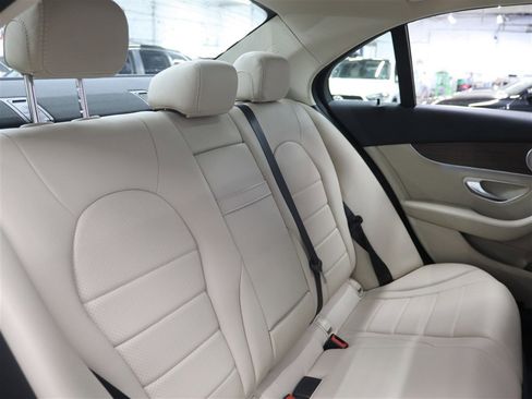 Used 2020 Mercedes-Benz C 300 4MATIC Sedan image 15