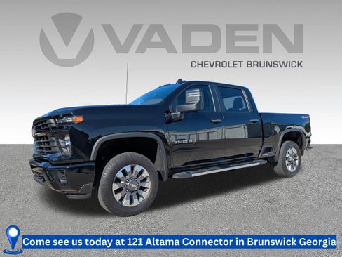 Certified 2024 Chevrolet Silverado 2500 Custom w/ Custom Value Package AWD/4WD image 1