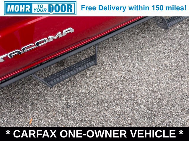 Used 2024 Toyota Tacoma SR5 AWD/4WD image 12
