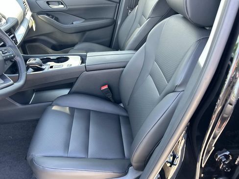 New 2026 Nissan Rogue Dark Armor FWD image 15
