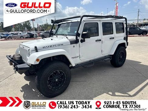 Used 2017 Jeep Wrangler Unlimited Rubicon w/ Connectivity Group AWD/4WD image 6