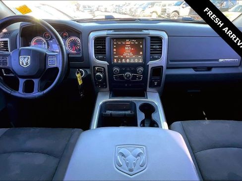 Used 2016 RAM 1500 Big Horn w/ Luxury Group image 8