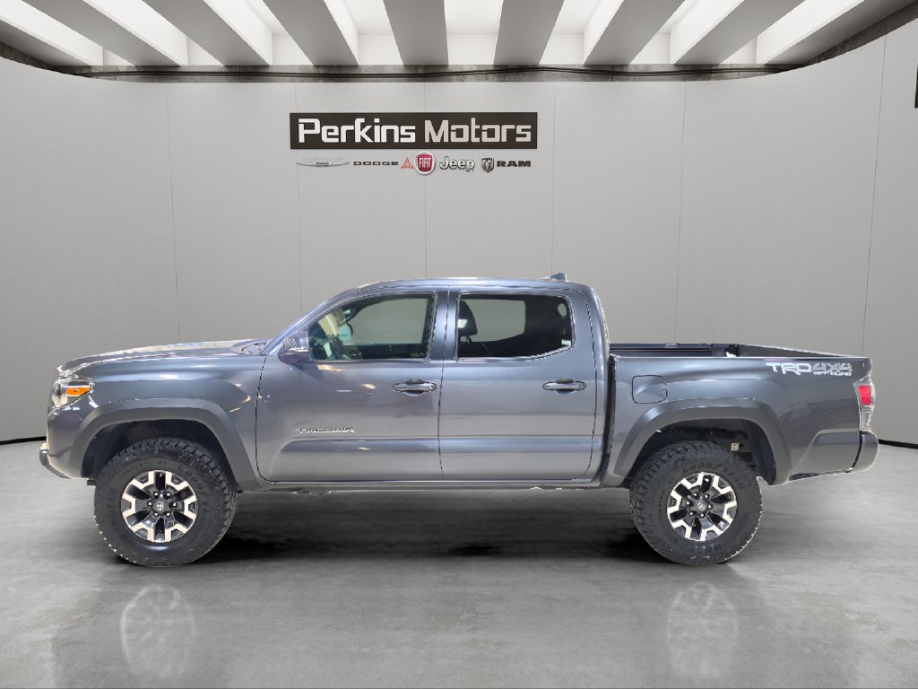 Used 2020 Toyota Tacoma TRD Off-Road w/ Technology Package AWD/4WD image 6