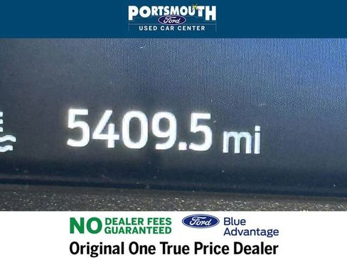Used 2024 Ford Escape ST-Line Elite w/ Premium Technology Package image 13